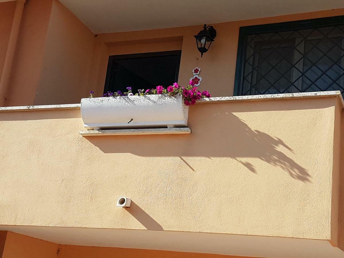 I Villini Affittacamere Fiumicino Luaran gambar