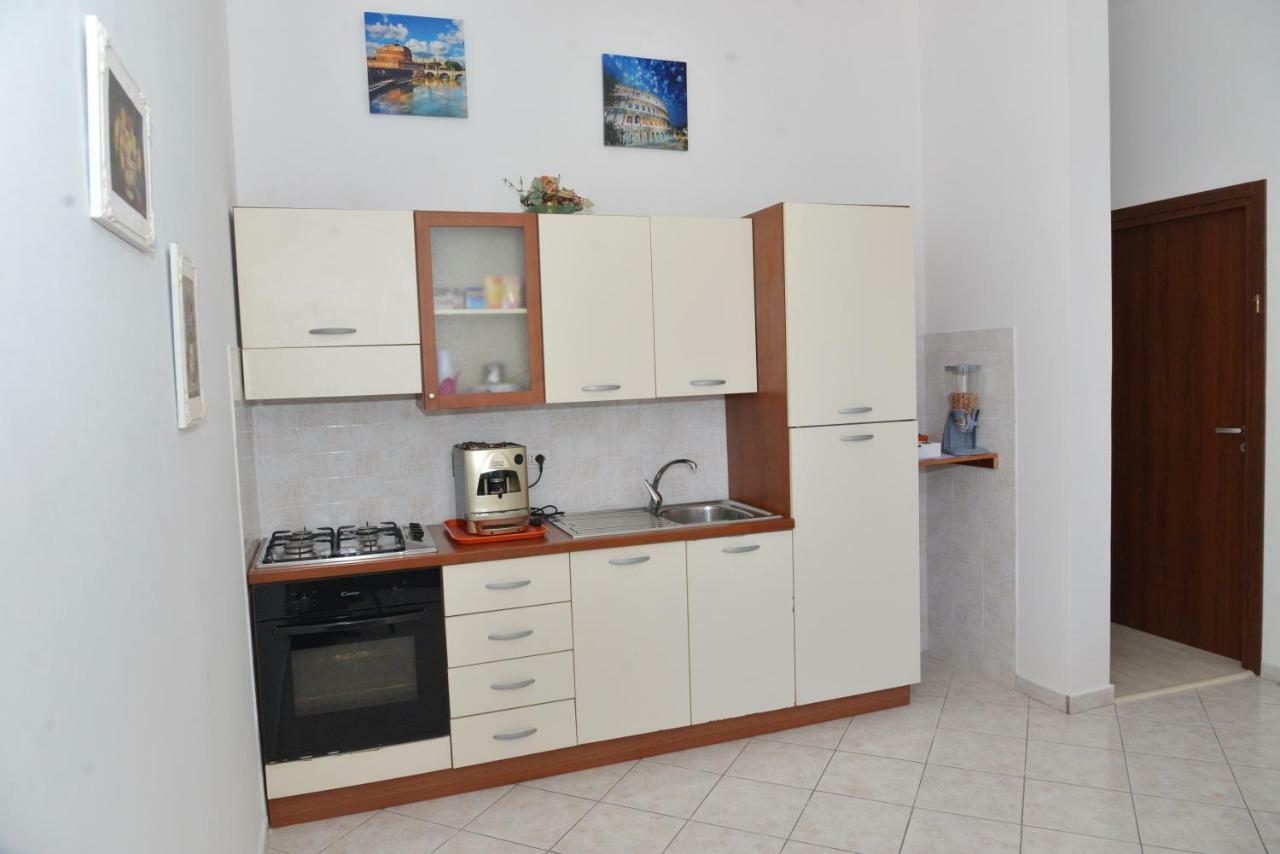 I Villini Affittacamere Fiumicino Luaran gambar