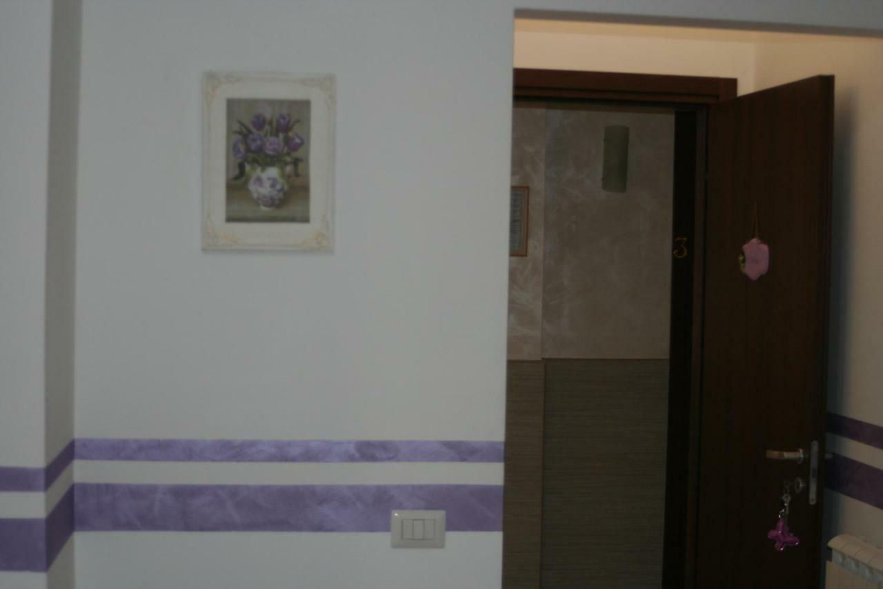 I Villini Affittacamere Fiumicino Luaran gambar